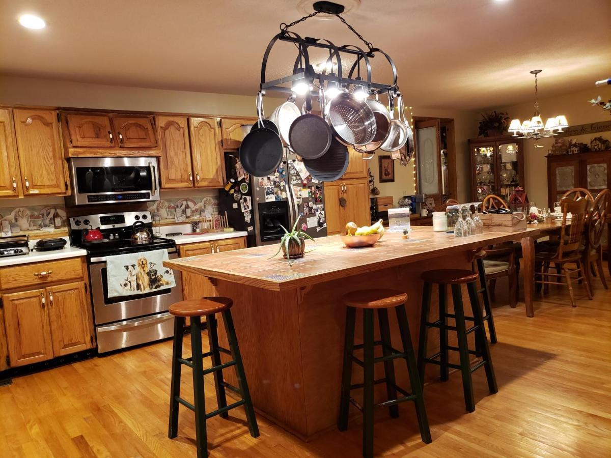 Blue Ridge Manor Bed And Breakfast Fancy Gap Exteriér fotografie