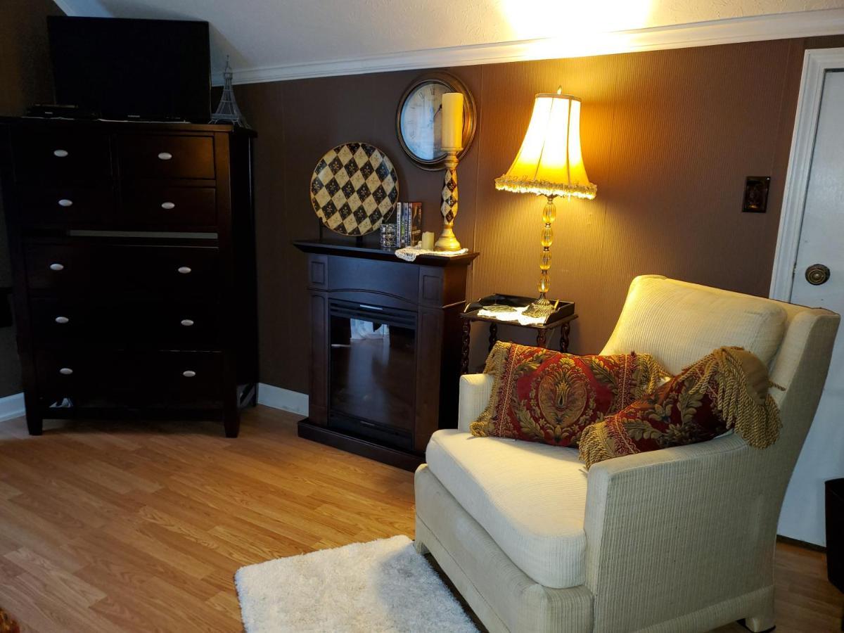 Blue Ridge Manor Bed And Breakfast Fancy Gap Exteriér fotografie